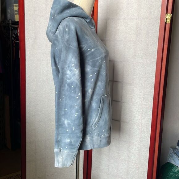 Abercrombie & Fitch Relaxed Fit Blue Tie-Dye & Splatter Print Hoodie (Small) - Picture 8 of 11